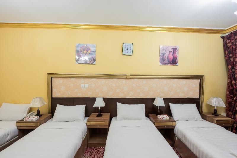 Odst Al Madinah Hotel Медина Екстериор снимка