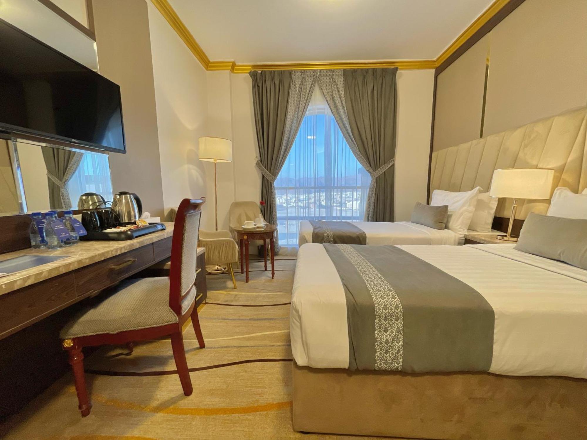 Odst Al Madinah Hotel Медина Екстериор снимка