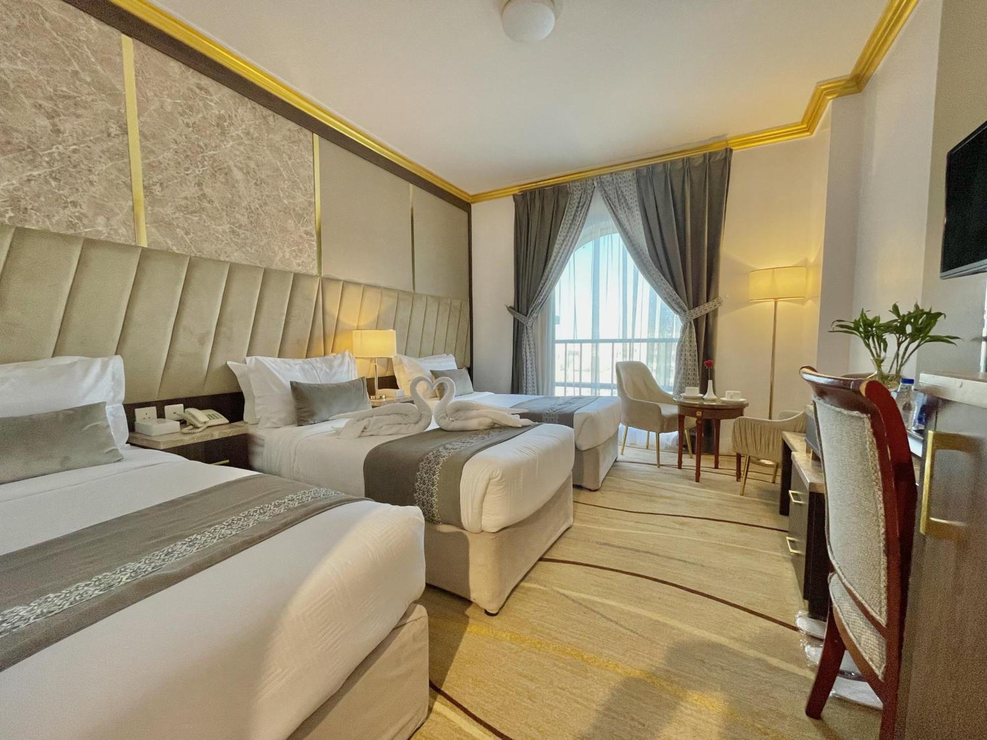 Odst Al Madinah Hotel Медина Екстериор снимка