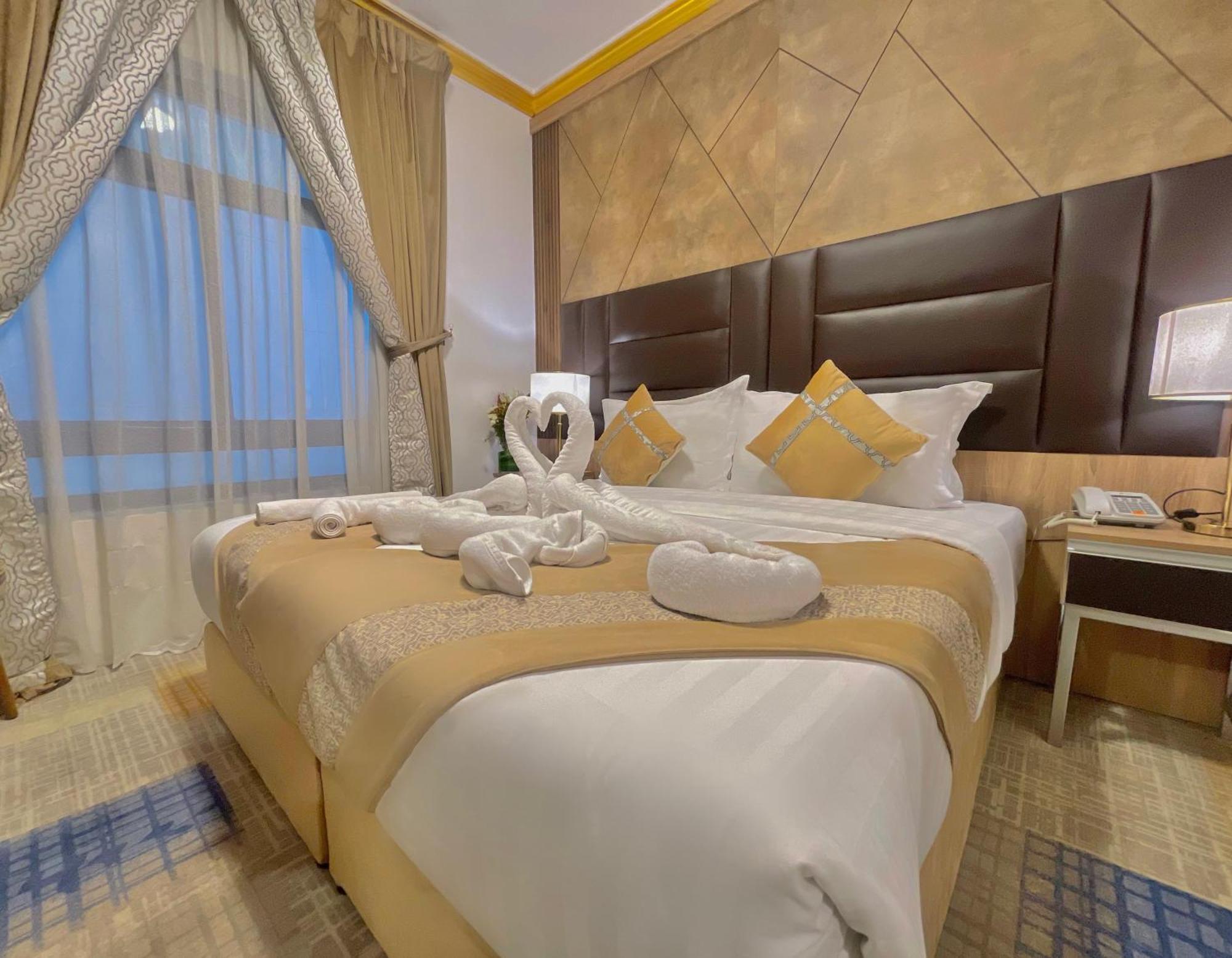 Odst Al Madinah Hotel Медина Екстериор снимка